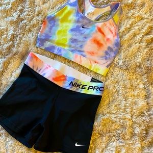 **SOLD** Nike Pro Tie Dye set